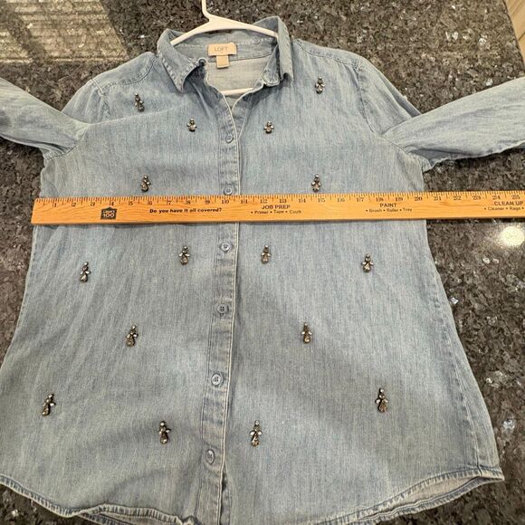 LOFT Embellished Chambray Button Down Shirt Women’s Large - Picture 6 of 9